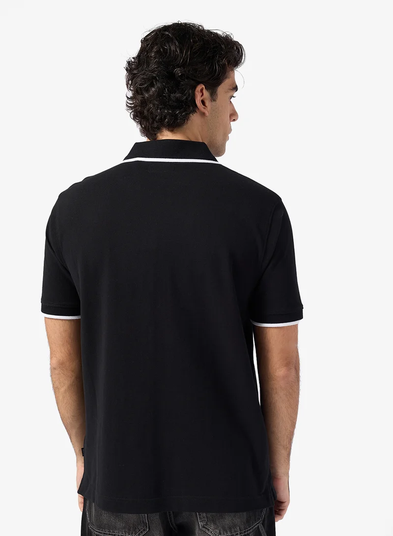 جس Embroidered Short Sleeve Tipping Polo Shirt